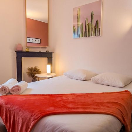 Le Cocon Bleu - Appartement Calme - Parking Gratuit - Fibre Arras Buitenkant foto